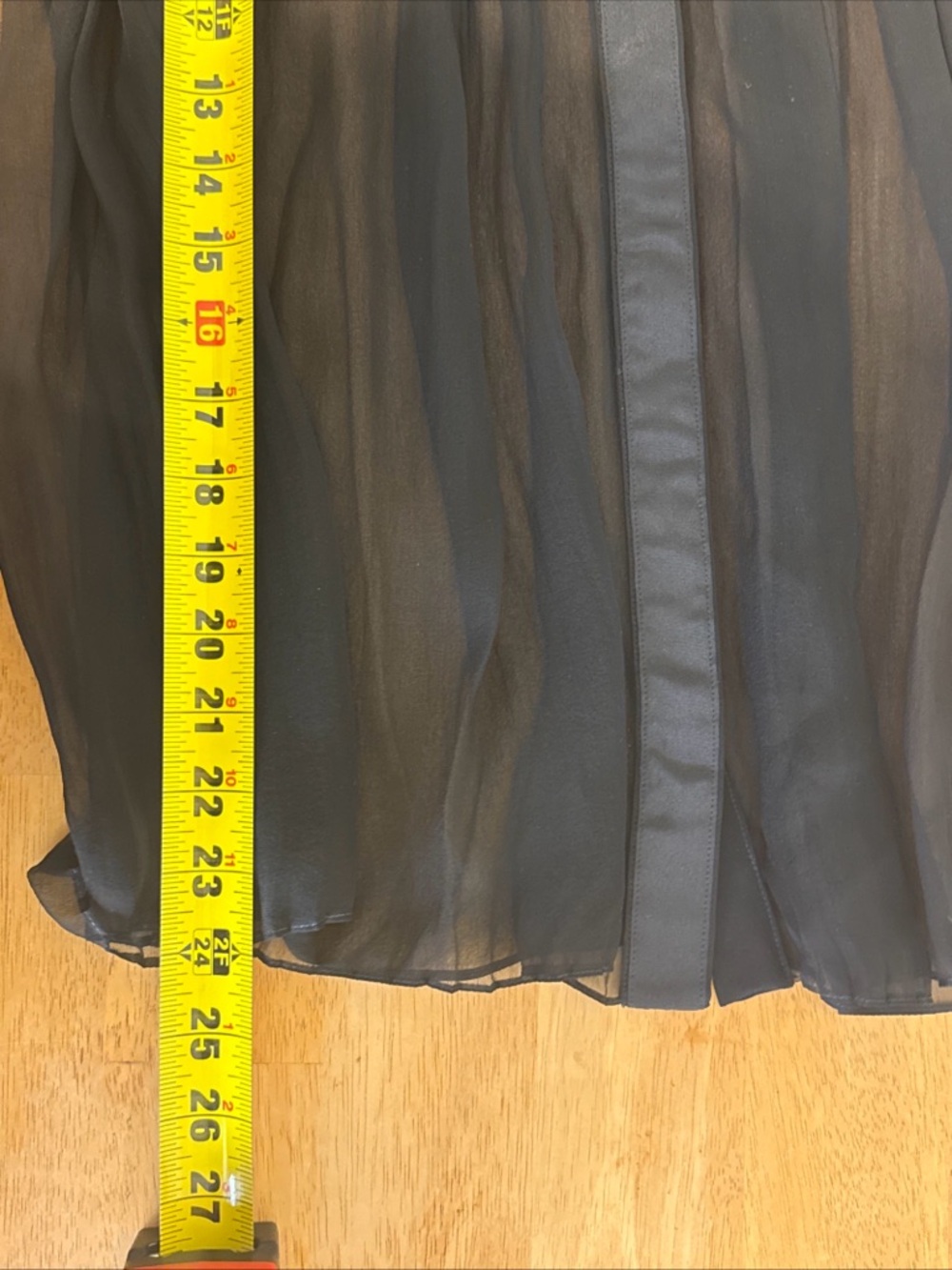 Gucci Black Silk Pleated Sleeveless Sheer Blouse Quiet Luxury 40/Small - Picture 8 of 8